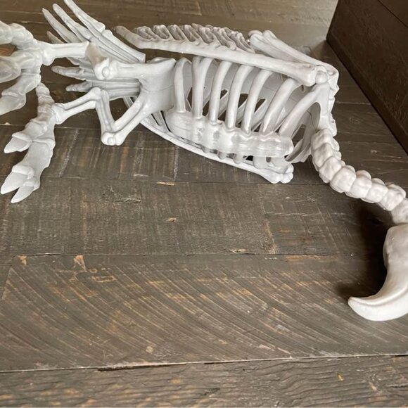 Skeleton Vulture Halloween Prop Scary Bird Raven Haunted Yard Outdoor Party Bone - Picture 2 of 8